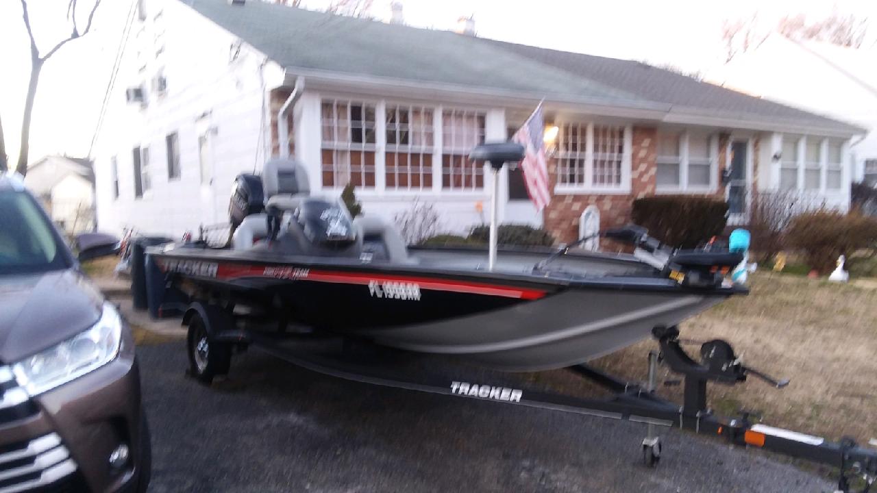 Sun Tracker Boats For Sale in Virginia by owner | 2018 Tracker Pro Team 175 TXW